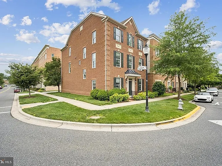 423 Parkview Ave — Photo 20