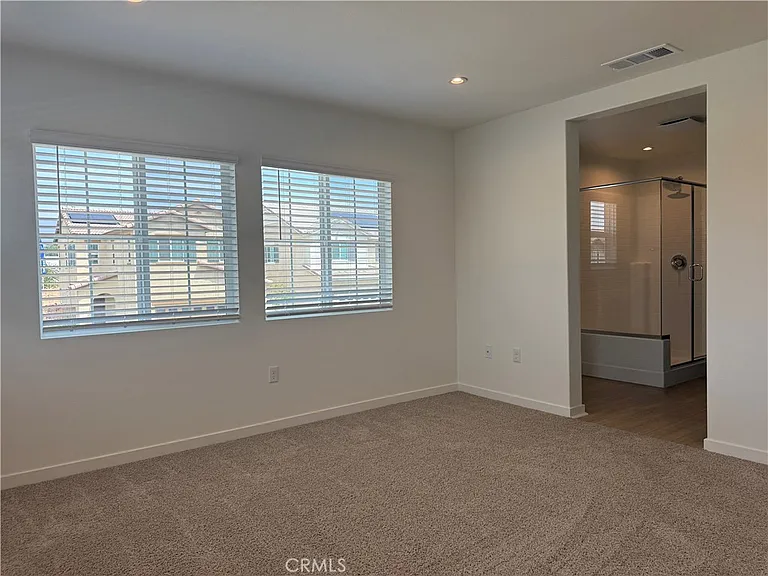 6331 Sierra Vista Ln — Photo 9