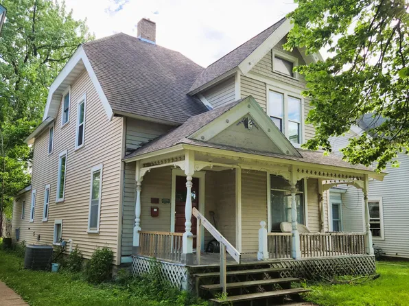 207 E Sanborn St, Winona, MN 55987