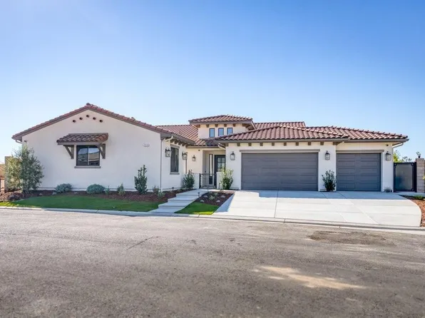 2313 E Putter Way, Fresno, CA 93730