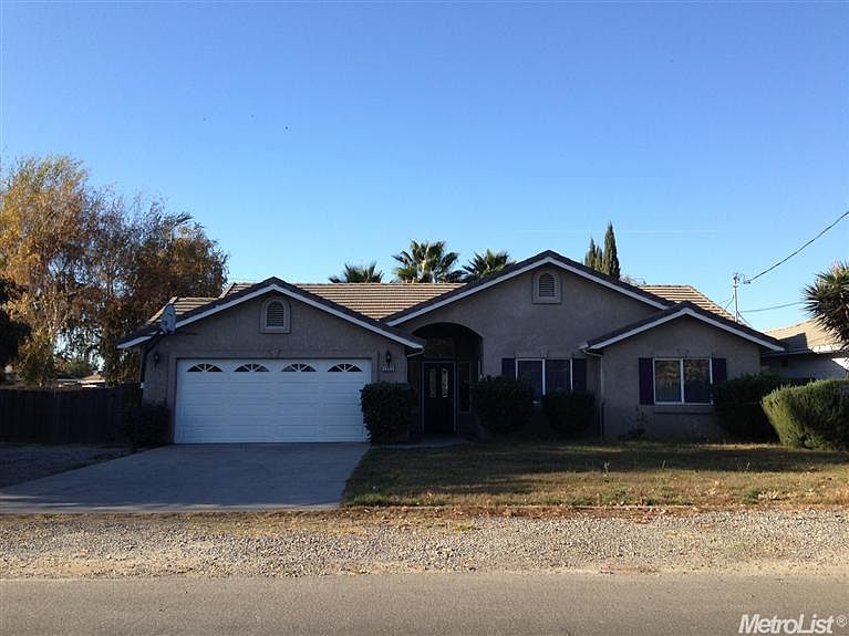 1st image of 3225 Fresno St