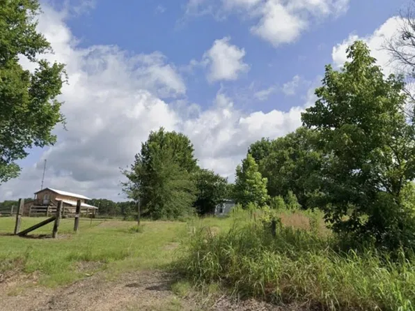 2400 Highway 27, Edwards, MS 39066