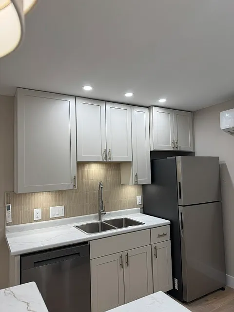 1 bed, 650 sqft, $1,140 — Photo 2