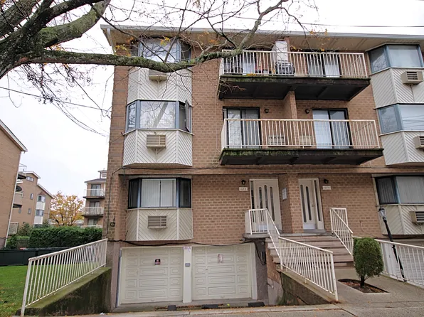 1078 East 73rd Street image 2 of 20