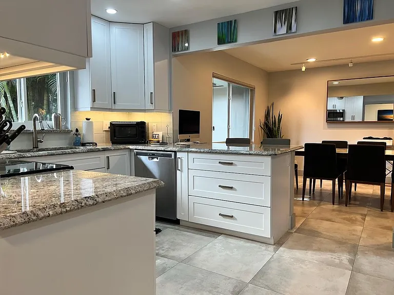 4021 N Cypress Dr — Photo 10