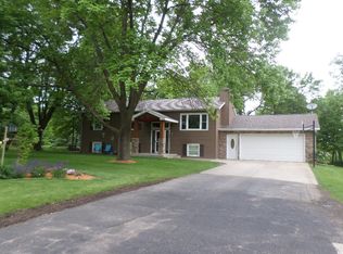 116 N Western Hills Dr, Algona, IA 50511