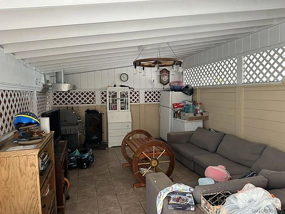 4th image of 3412 Vancouver Ave