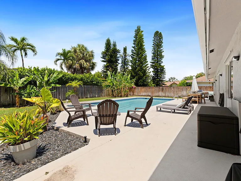 4114 Bay Laurel Way — Photo 17
