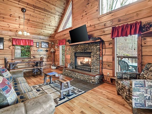 4th image of 3511 Locust Ridge Rd