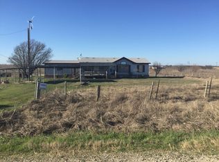 1011 Bacak Rd, Ennis, TX 75119