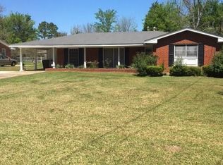 3249 N Colonial Dr, Montgomery, AL 36111