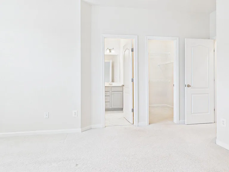 22 Chester Ct — Photo 41