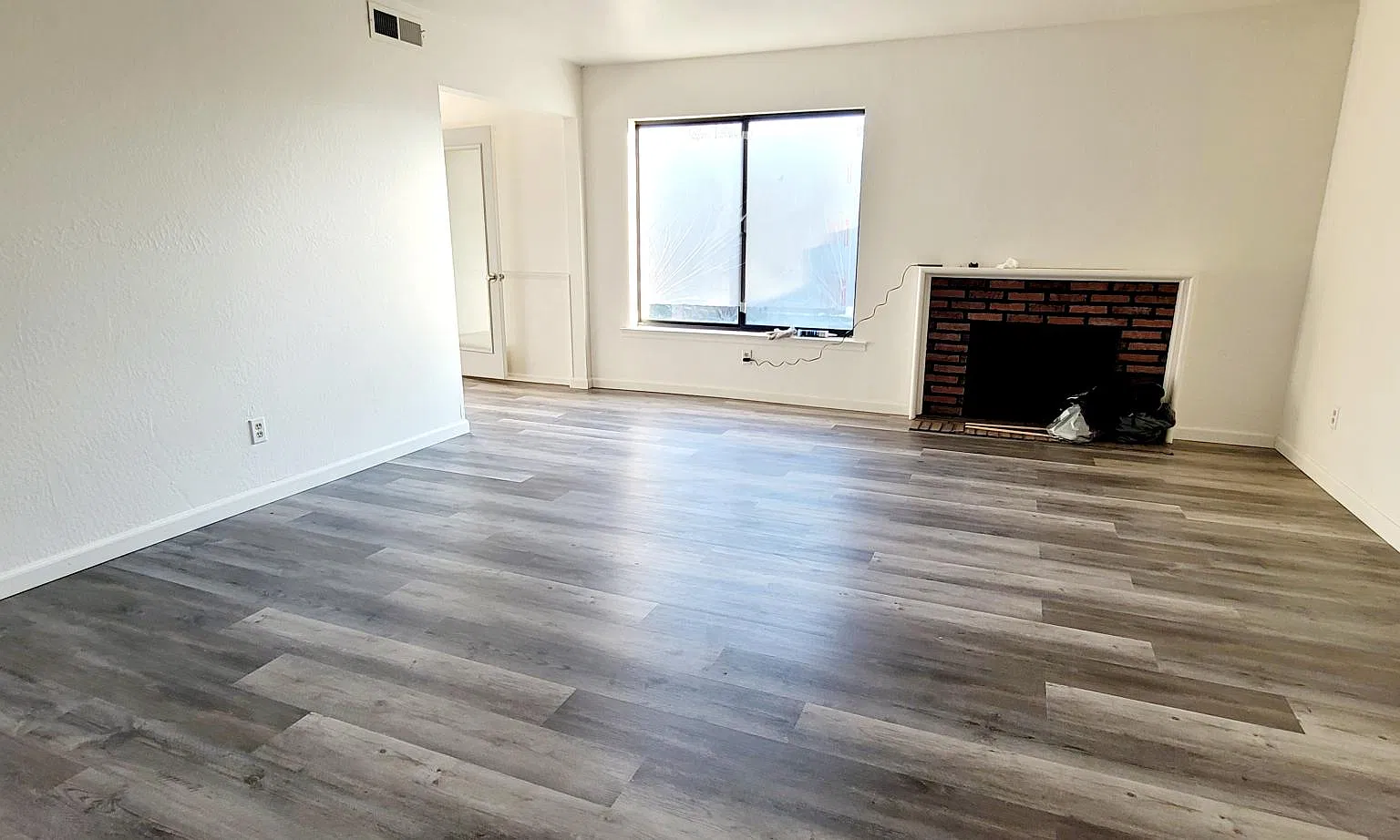 5120 Planet Pkwy — Photo 4