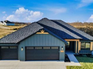 4508 Royal County Rd, Columbia, MO 65201