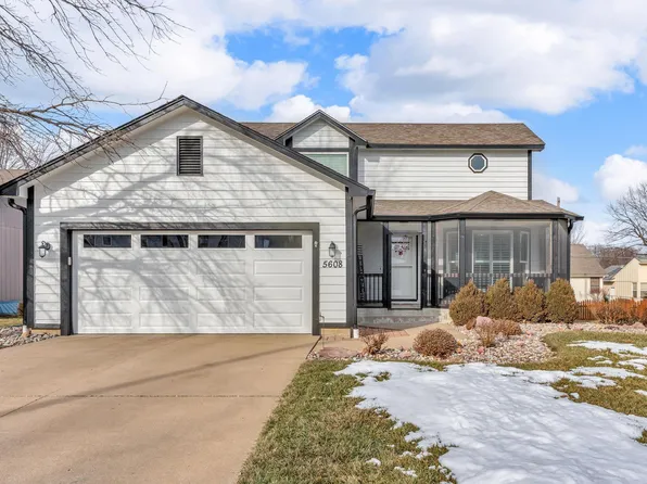5608 SW 34th Ter, Topeka, KS 66614