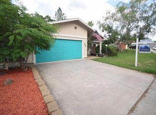 1048 Mikkelsen Dr, Auburn, CA