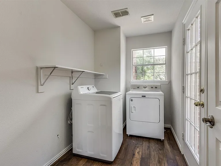5901 Norfolk Ln — Photo 27