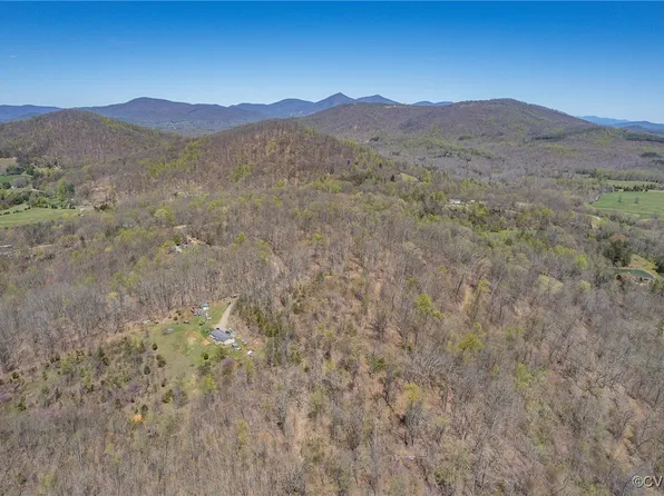 0 Tamarack Cir #3, Moneta, VA 24121