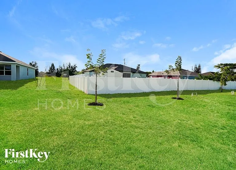 2120 NW 16th Pl — Photo 14