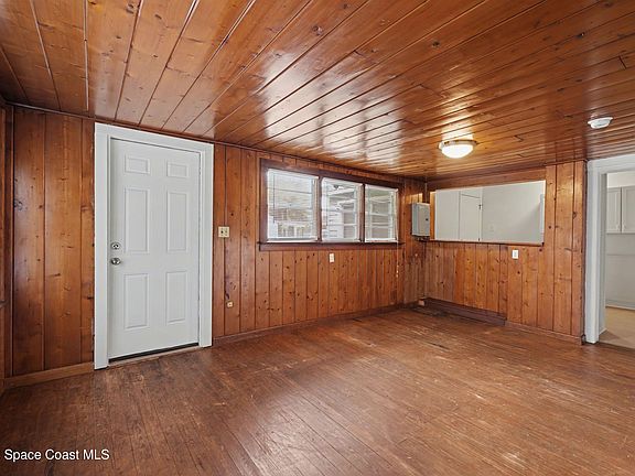 4th image of 1708 Pine St #1