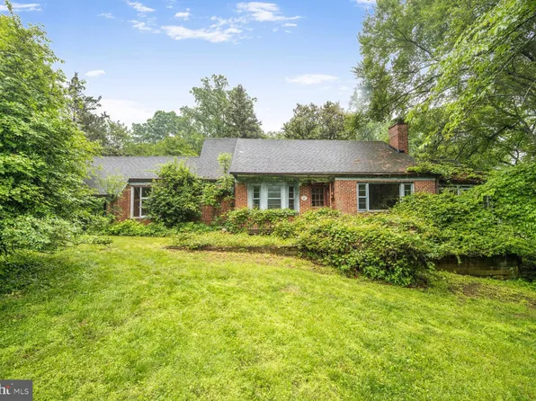 12820 Baker Dr, Silver Spring, MD 20904