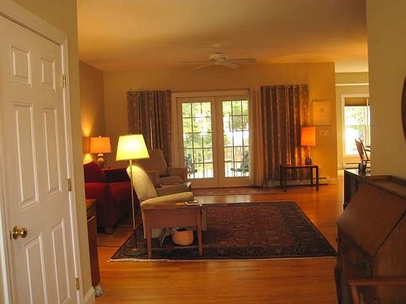 2nd image of 64 Pray Street