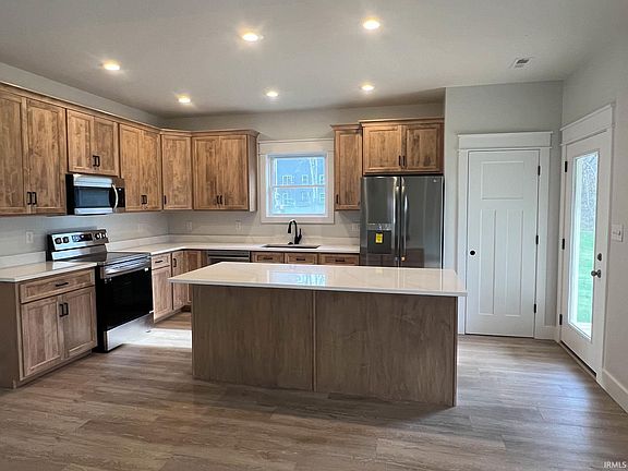 4th image of 1012 E Brandy Blvd