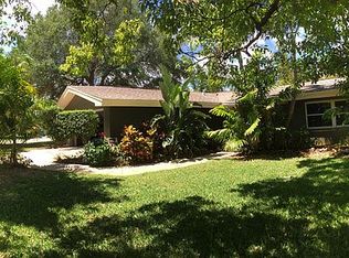 49 Riverview Ln, Cocoa Beach, FL 32931