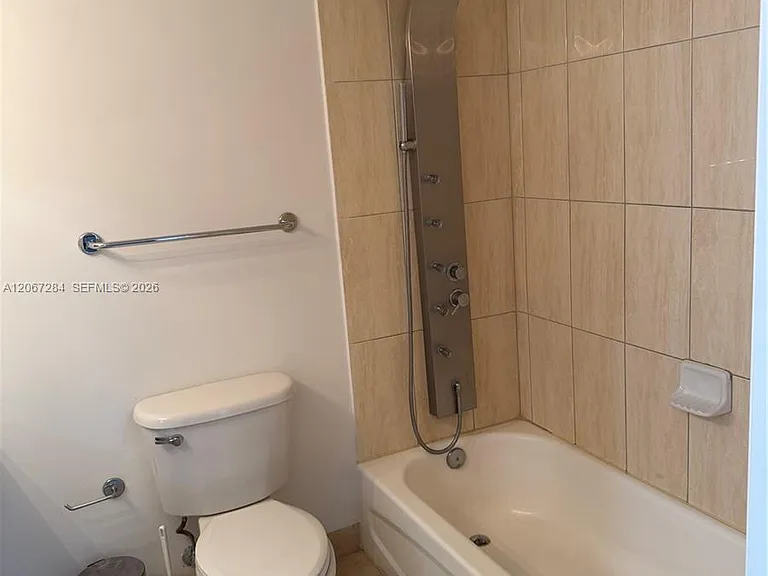 1750 N Bayshore Dr #2308 — Photo 7