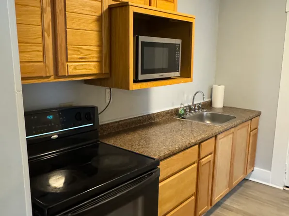 437 E Central Ave #B, Miamisburg, OH 45342