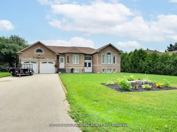 11 Club Ct, Wasaga Beach, ON L9Z 1J8