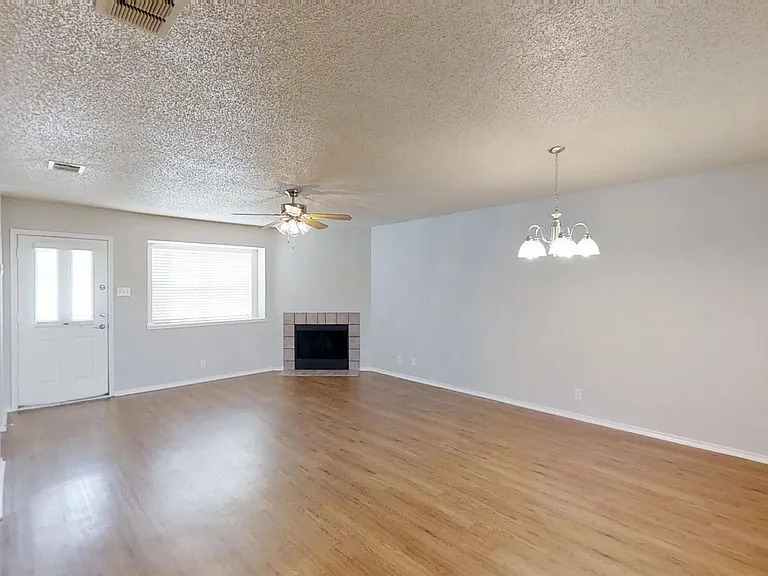 Country View Apartments — Photo 55