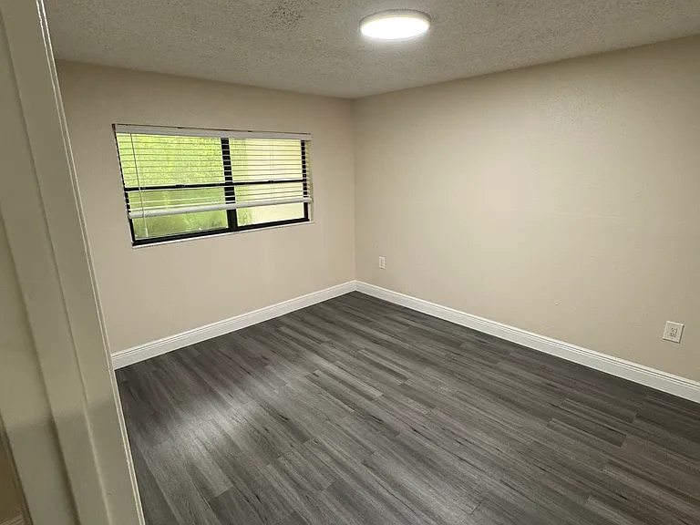 141 Fernery Rd #D5 — Photo 13
