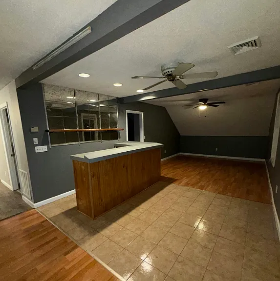 207 Rodman St #3 Fall River, MA Newly Renovated 2 3 Bedroom Apartment Flexible Layout — Photo 1