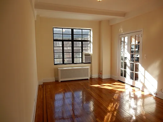 Rented by Aimee Grodanz, LREB | media 3