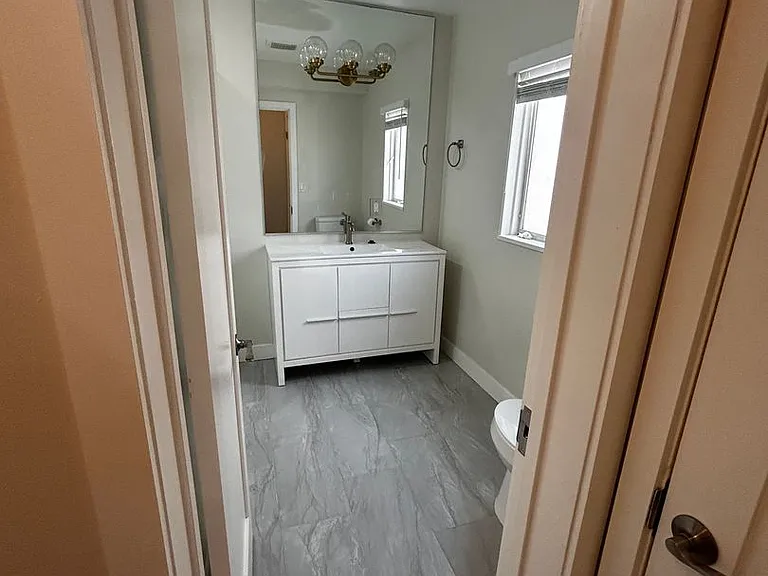 Live in Style in Madison: Rent Your Next Home Now! — Photo 7