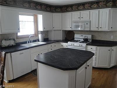 5th image of 2491 Sherwood Dr