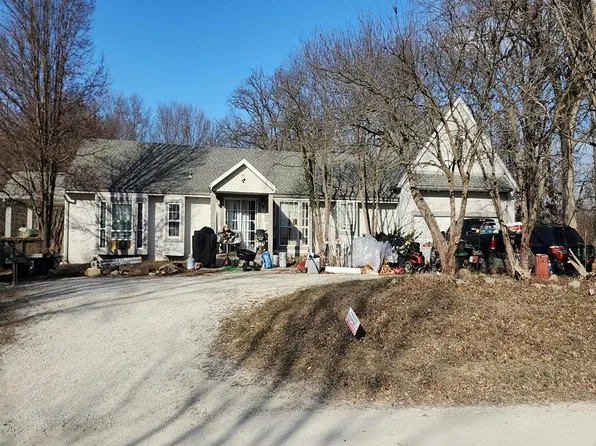 18808 E 299th St, Harrisonville, MO 64701