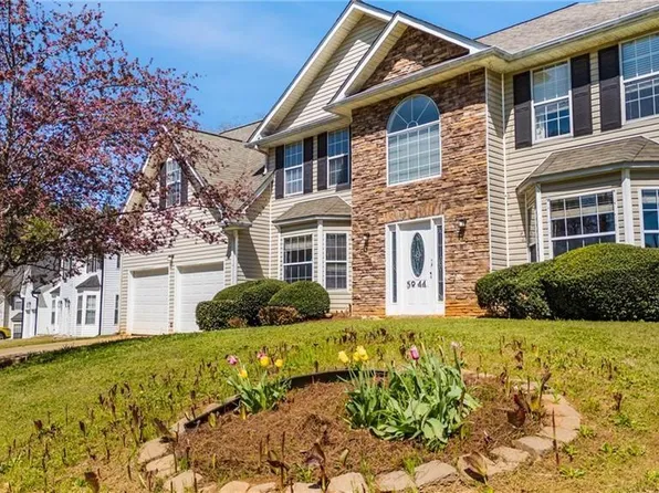 5944 Duren Meadows Dr, Lithonia, GA 30058
