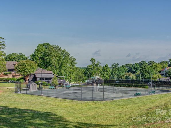 110 Cramer Mountain Woods, Cramerton, NC 28032