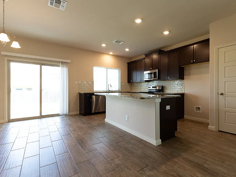 746 Farmers Dell — Photo 9