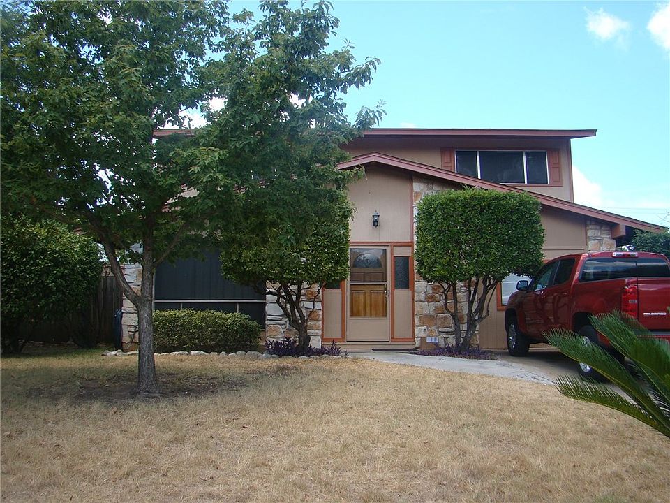 1st image of 5104 Creekline Dr