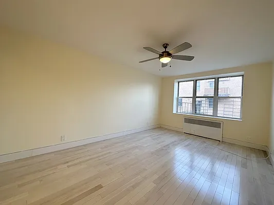 Rented by AZ REALTY NYC LLC | media 7