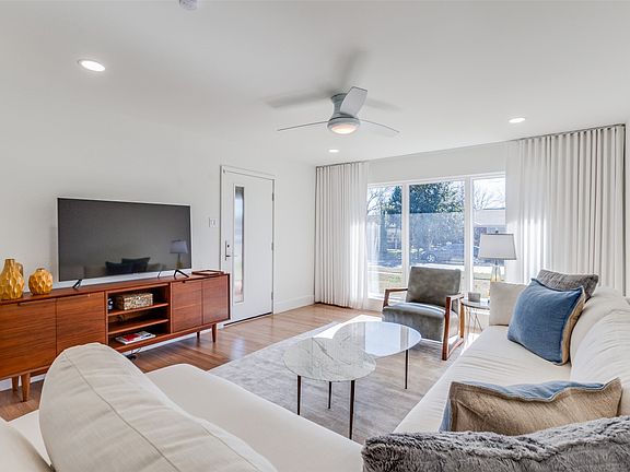 3rd image of 3339 Crest Ridge Dr