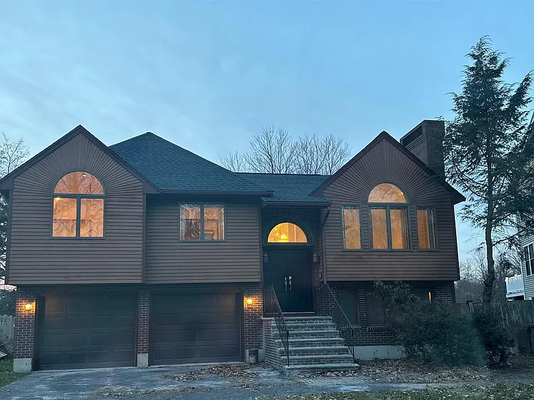 114-116 Grover Road Ext — Photo 1