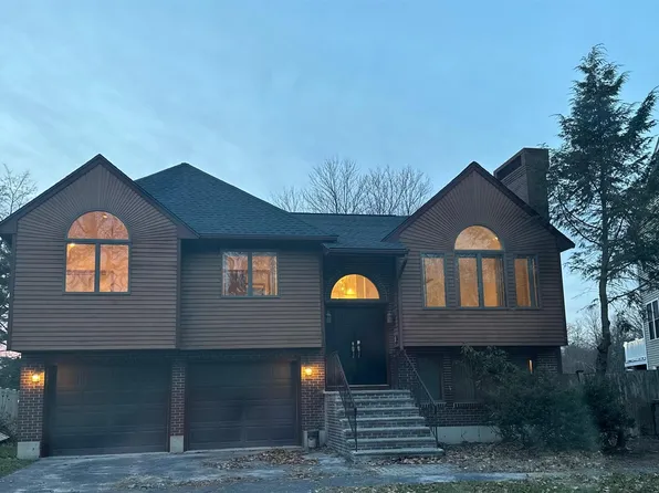 114-116 Grover Road Ext, Medford, MA 02155