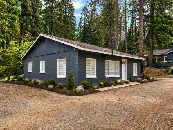 5600 Pony Express Ct, Pollock Pines, CA 95726