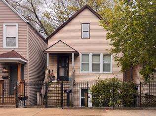 2051 W 18th Pl #G, Chicago, IL 60608