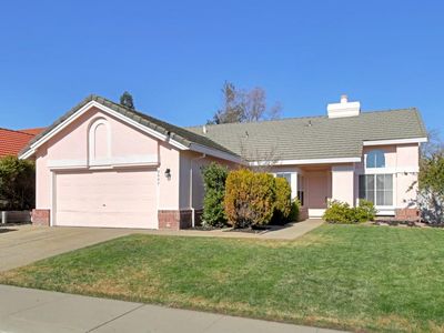 9447 Lockeridge Way, Sacramento, CA, 95829