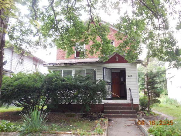 640 Kentucky St, Gary, IN 46402